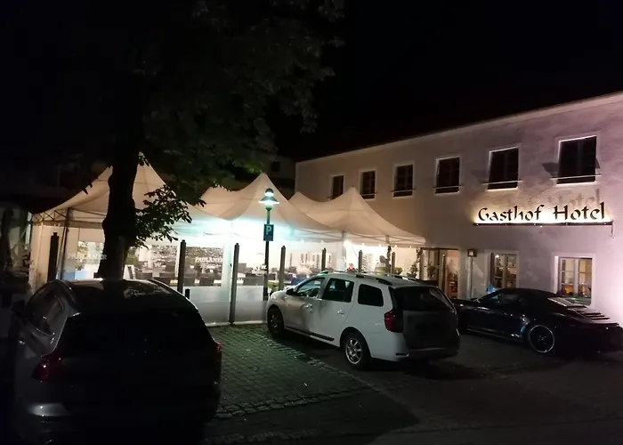 Hotel Restaurant Zum Wendelwirt 3*